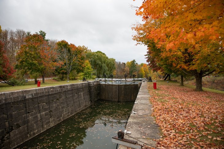 A landscape of the Rideau Canal in fall.